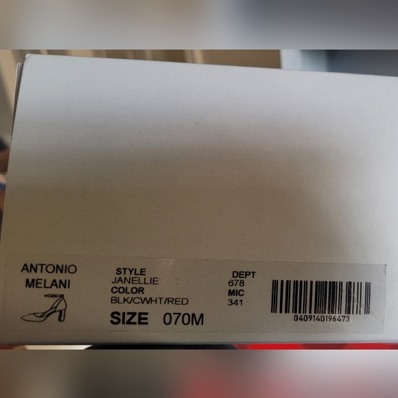 Red white black (looks blue to me) heels 7 Antonio  Melani Janellie - Picture 3 of 4